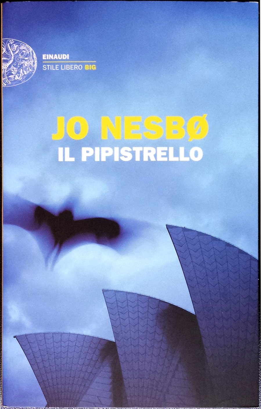 Jo-Nesbo-Il-pipistrello-Ed.-Einaudi-2014